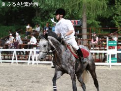 スリーオペレーターと日高選手