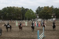 奨励金が贈呈された上位5頭の表彰式