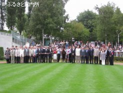 馬主・厩舎・牧場関係者との記念撮影