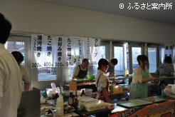 地元食材のふるまいもAiba祭の楽しみのひとつ