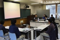 JRA日高育成牧場の冨成雅尚専門役の講義