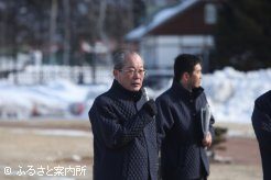 挨拶する西村啓二日本軽種馬協会副会長･常務理事