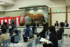 第38期生を見守る静内種馬場の職員紹介