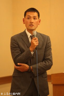講師を務めた冨成雅尚JRA日高育成牧場専門役
