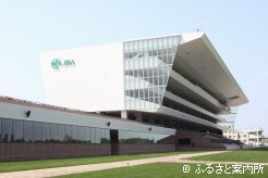 お披露目された新スタンド