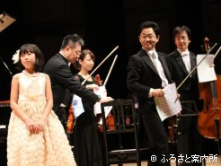 馬産地の幼児～高校生が演奏した