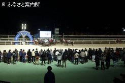 大きな歓声が沸いた最終日の門別競馬場