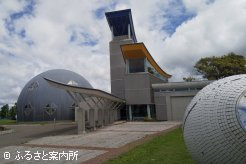 企画展を実施した門別図書館郷土資料館