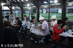 夕食は門別競馬場名物のとねっこジンギスカンを楽しんだ