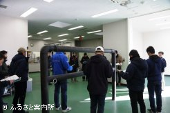 JBBA静内種馬場軽種馬生産技術総合研修センターを視察