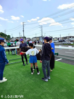 手入れ体験に行列も出来ていた