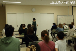 保護者へは年間スケジュールに関する説明が行われた