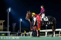 小野楓馬騎手は北海優駿4度目の騎乗で初勝利