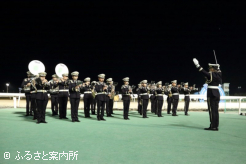 陸上自衛隊第7音楽隊のファンファーレ演奏