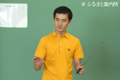 講師を務めた竹部直矢JRA日高育成牧場調査役(生産担当)