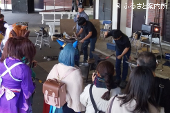 造鉄のデモンストレーション