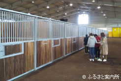 北海道市場の施設を見学した