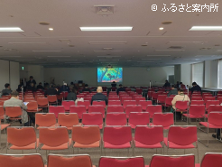 一般公演は主に第2会場のRoom 101-103で行われた