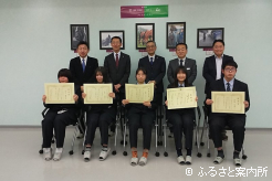 第9回浦河高等学校写真部BTCフォトコンテストの表彰式