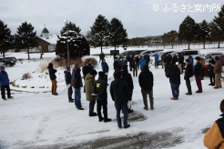 青年部員を問わず50人以上の牧場関係者が参加した