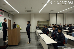 知識と技術の向上に努めることを誓った研修生宣誓