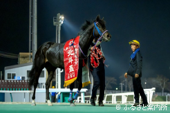 三冠競走第1弾を制したゴッドバロック