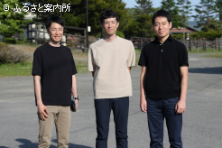 2016年度軽種馬生産地関連研修生の池田勝氏、酒井厚氏、野瀬義紀氏の3名(写真左から)