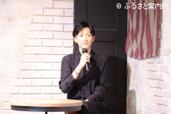 清水久嗣アナウンサーと佐藤有里香さんの予想対決では、坂井瑠星騎手が司会を行った