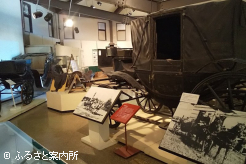 貴重な資料が展示されている浦河町馬事資料館
