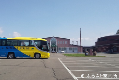 北海道市場内にある競走馬のふるさと日高案内所