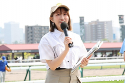 司会進行でトークをまとめ上げた津田麻莉奈さん